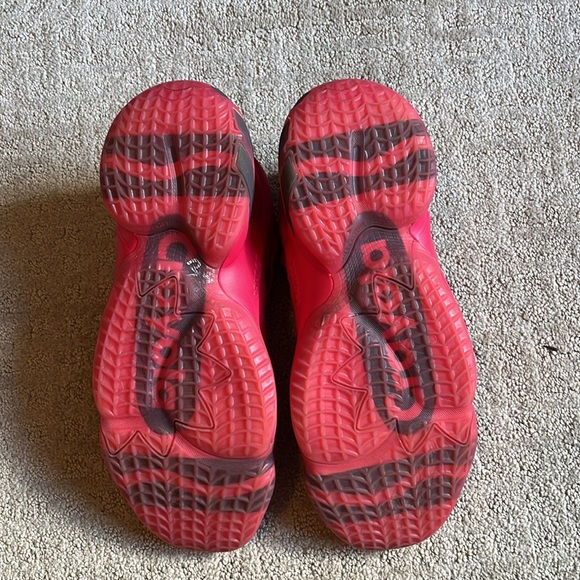 Don Issue #2 Crayola US MENS SIZE 9 pink/red - Picture 2 of 4